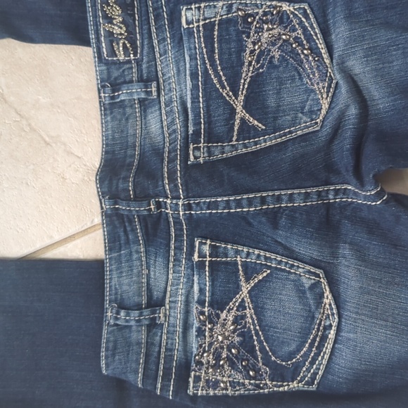 Women size 30 L35 silver jeans Tuesday bootcut jeans - Picture 3 of 8